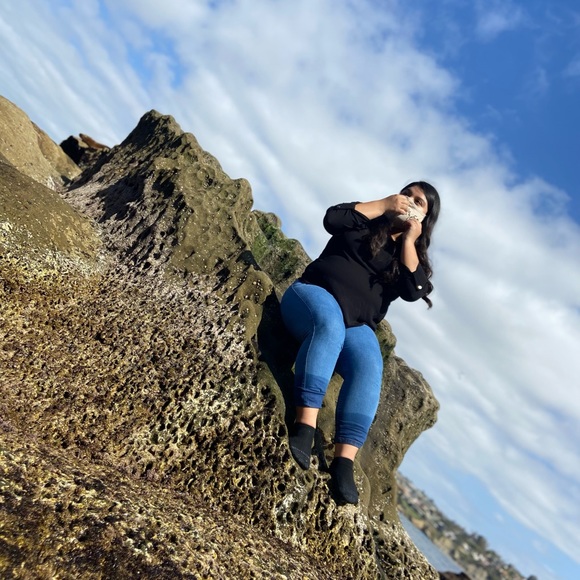 Meet your Posher, Devora - Picture 1 of 1